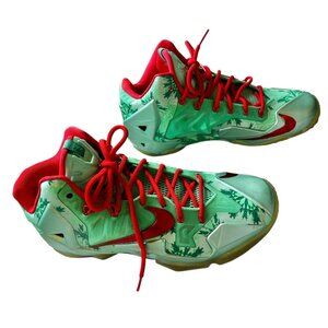 Nike Green and Red Sneakers